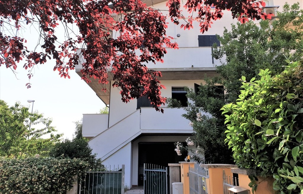 Casa a schiera ad angolo in vendita a San Mauro Pascoli